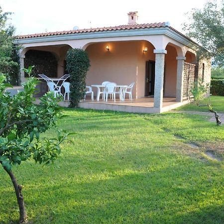 Case Vacanza Fenicotteri San Teodoro  Extérieur photo