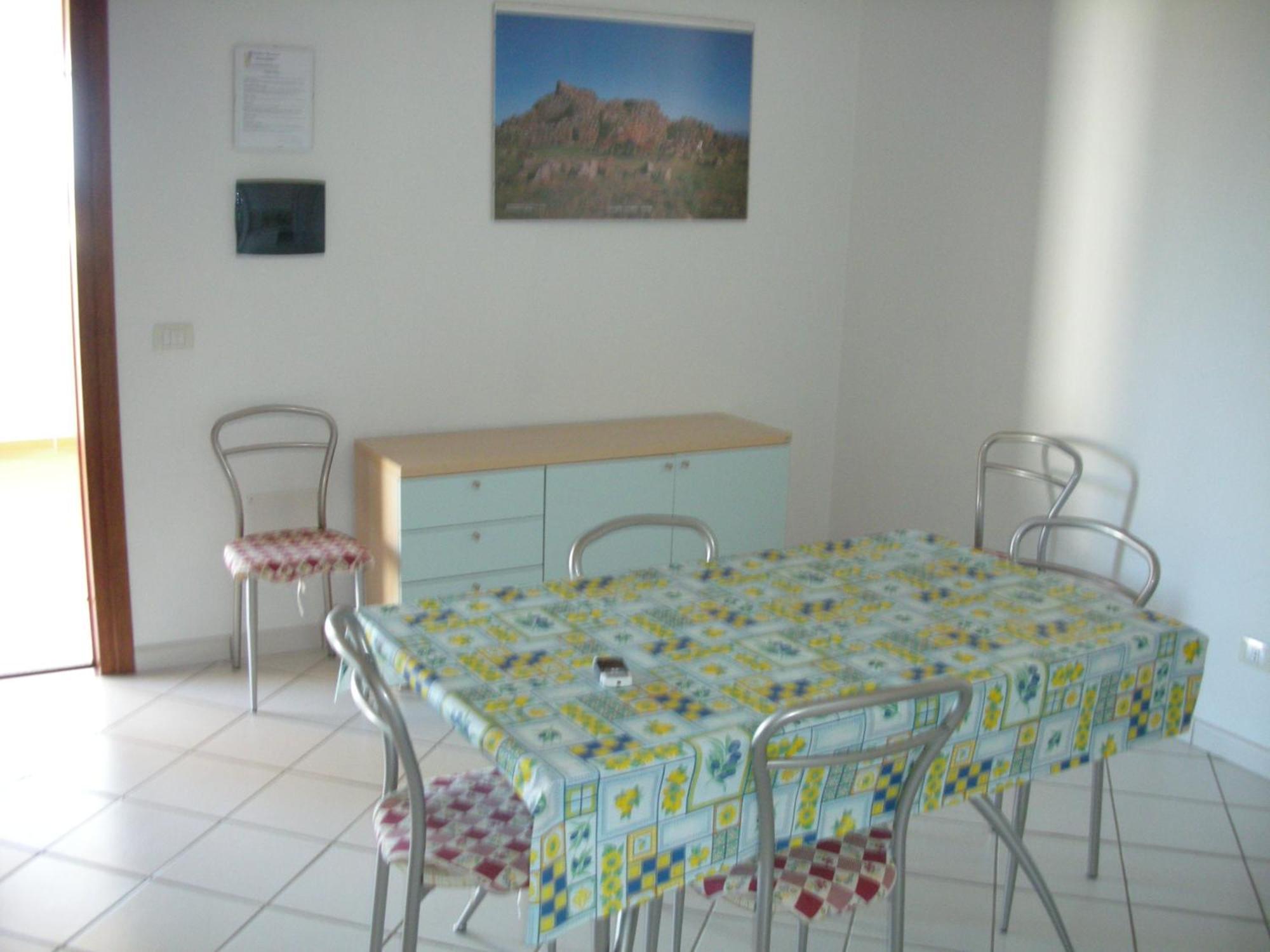 Case Vacanza Fenicotteri San Teodoro  Extérieur photo