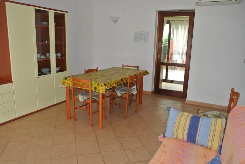 Case Vacanza Fenicotteri San Teodoro  Extérieur photo