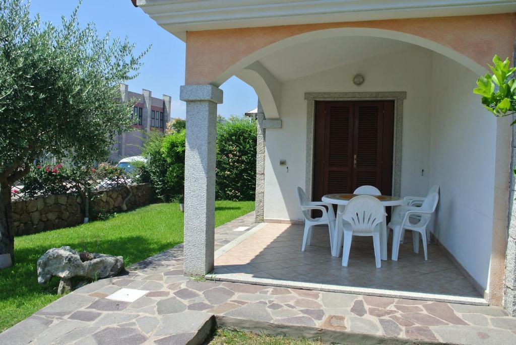 Case Vacanza Fenicotteri San Teodoro  Extérieur photo